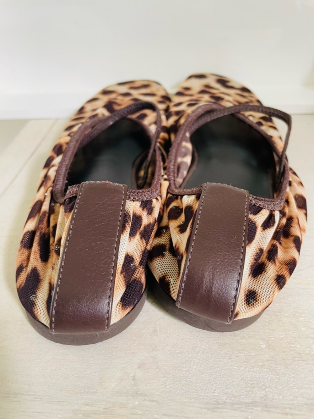New Reformation brown leopard mesh ballet flats sz 8.5 - Picture 9 of 16